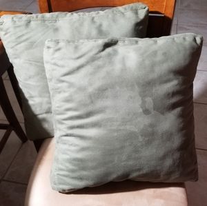 Decorative sofa pillows